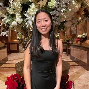 Meet your Posher, Emily